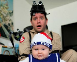 天才父母设计万圣节搞怪亲子装火遍网络 天才父母设计万圣节搞怪亲子装火遍网络